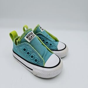 Converse Infant Sneakers, size 2